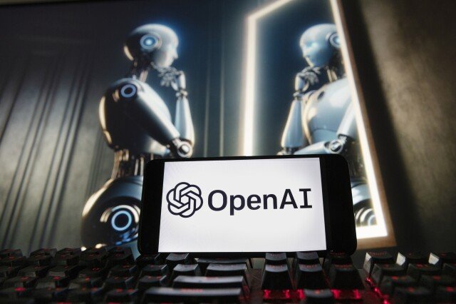 Ketua pertandingan European Union memberi isyarat inspeksi AI yang baru untuk perldealan Microsoft-OpenAI dan Google